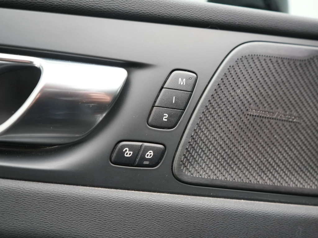 Volvo XC60 – foto 19