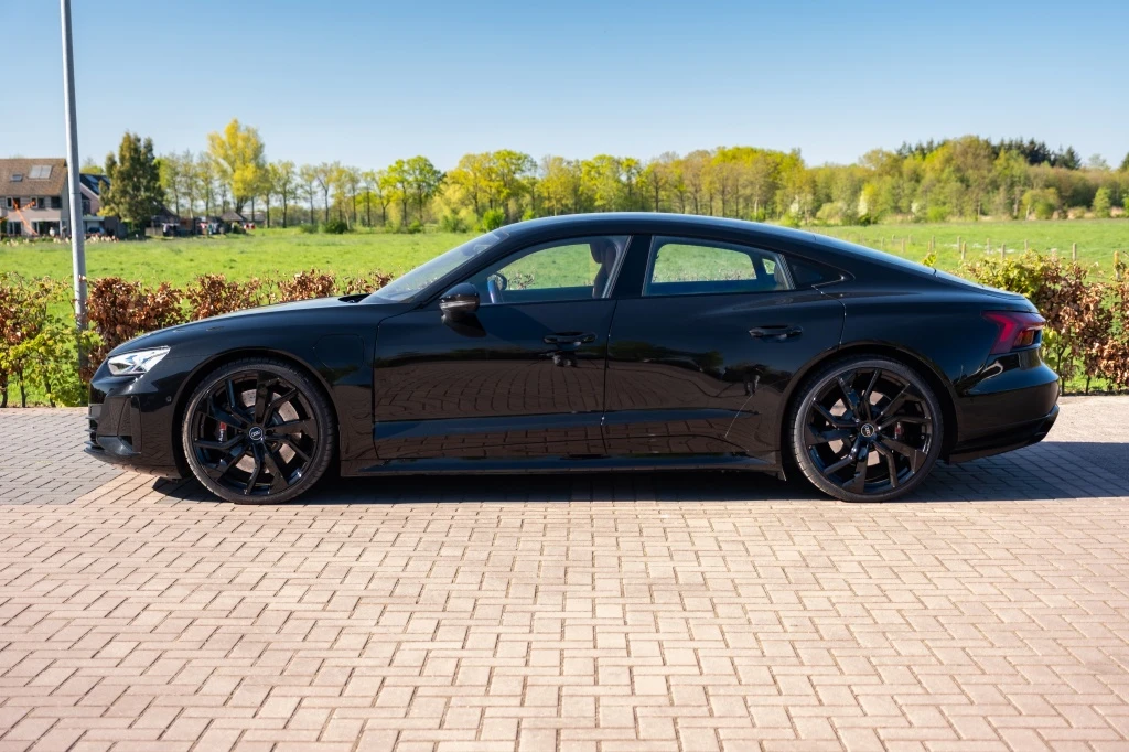 Audi e-tron GT – foto 7