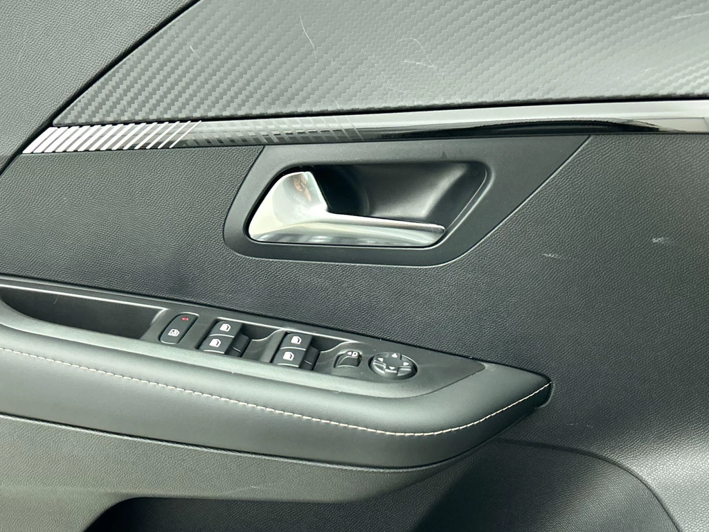 Peugeot 208 – foto 25