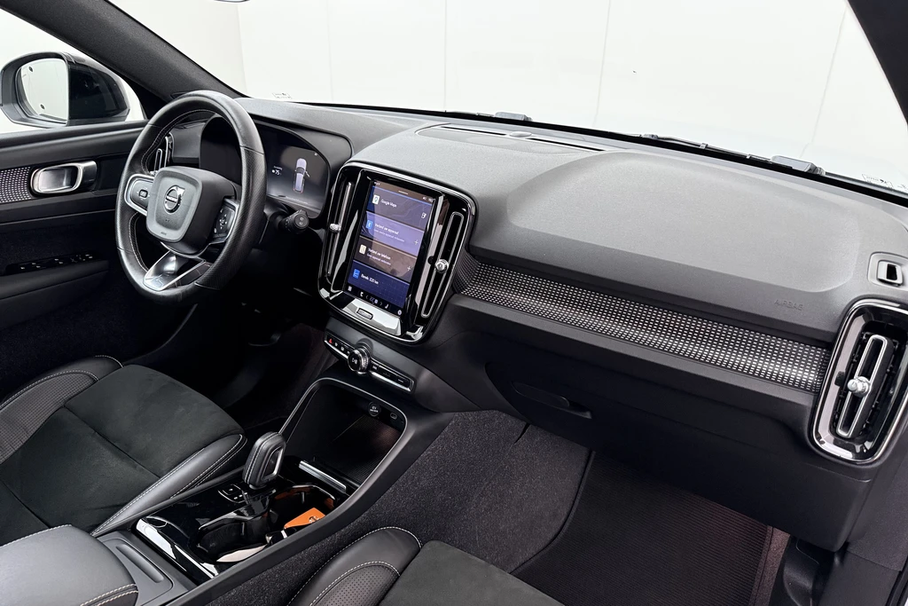 Volvo XC40 – foto 17