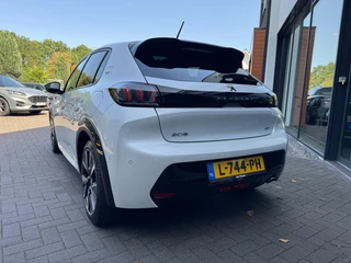 Peugeot 208 – thumbnail 7