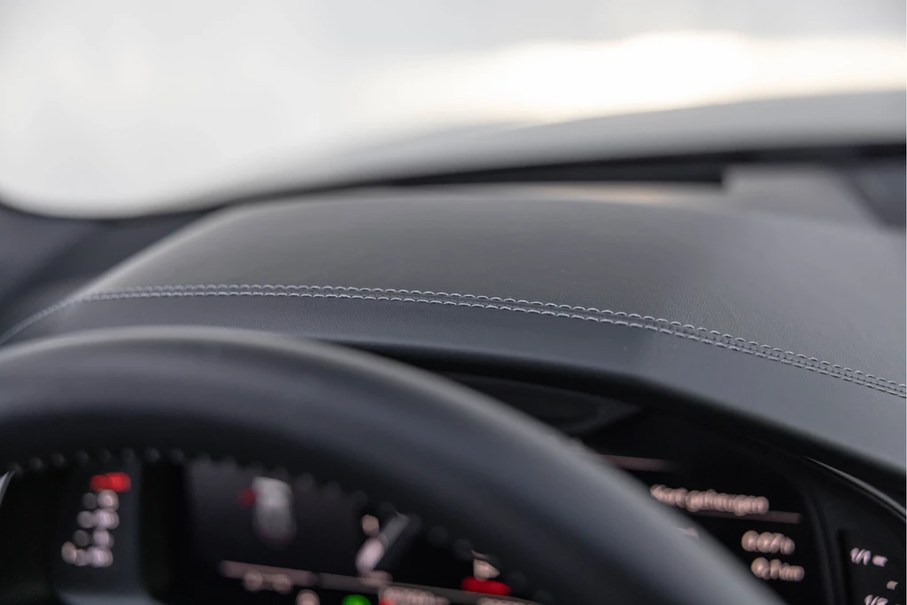 Audi S6 – foto 32
