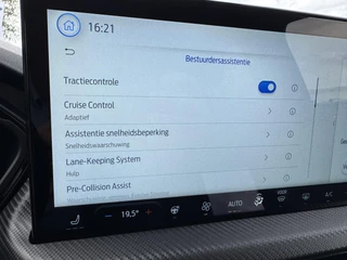Ford Kuga – thumbnail 24
