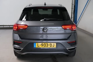 Volkswagen T-Roc – thumbnail 3