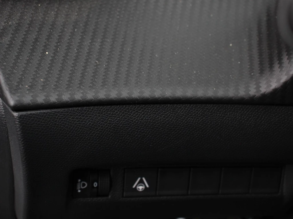 Peugeot e-2008 – foto 25