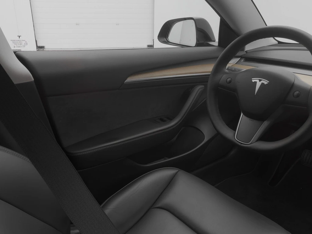 Tesla Model 3 – foto 25