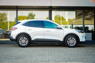 Ford Kuga – thumbnail 8