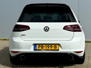 Volkswagen Golf – thumbnail 4
