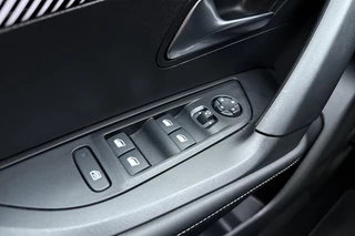 Peugeot 2008 – thumbnail 16