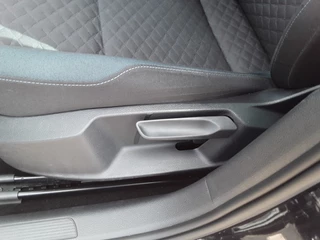 Volkswagen Golf – thumbnail 15