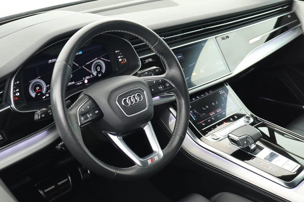 Audi Q7 – foto 8