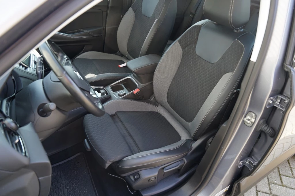Opel Grandland – foto 11