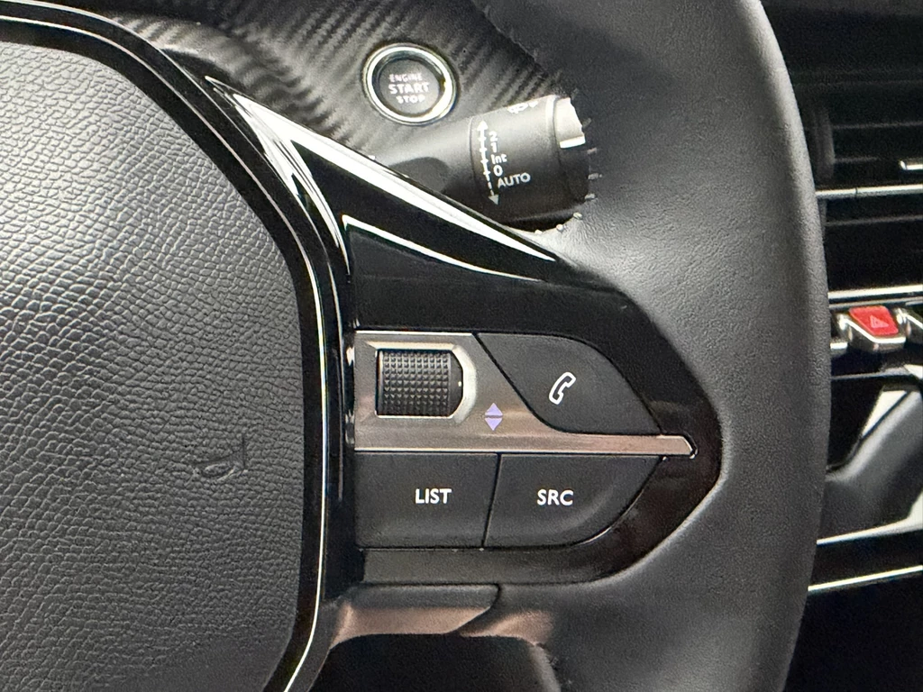 Peugeot 208 – foto 23