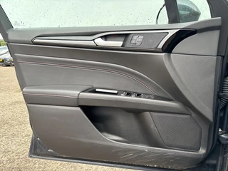 Ford Mondeo – thumbnail 16