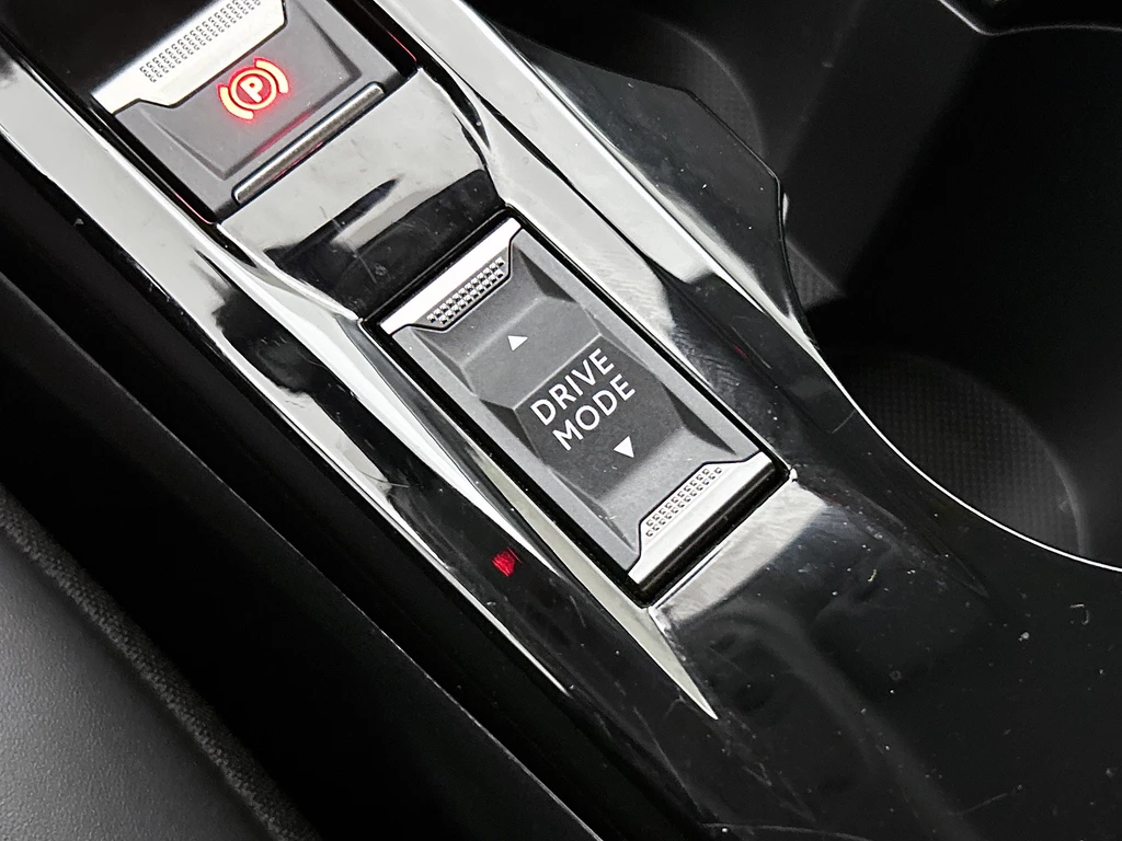 Peugeot 208 – foto 9