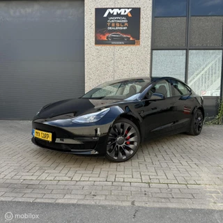 Tesla Model 3 – thumbnail 1