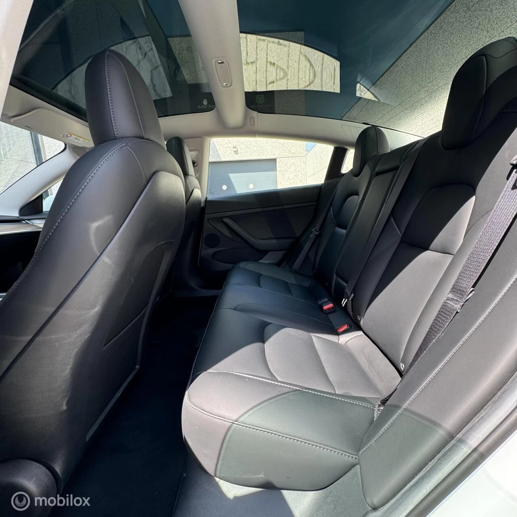 Tesla Model 3 – foto 11