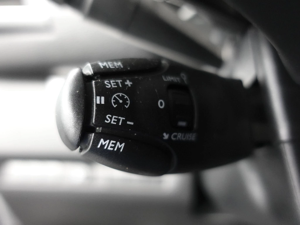 Opel Vivaro – foto 26