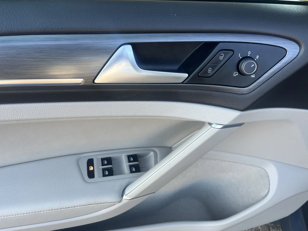 Volkswagen e-Golf – foto 18