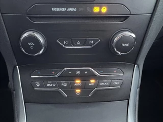 Ford Galaxy – thumbnail 22