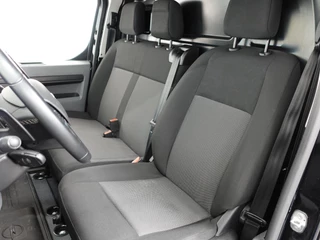 Opel Vivaro – thumbnail 24