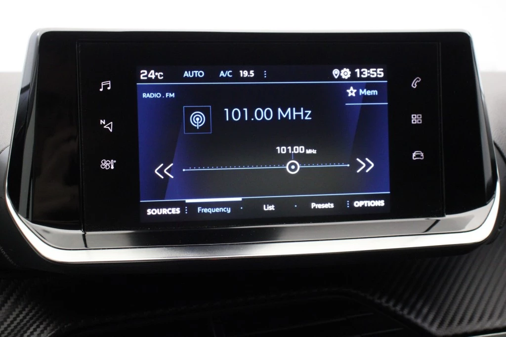 Peugeot 208 – foto 25