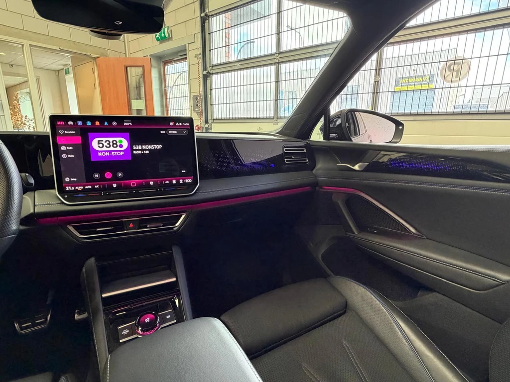 Volkswagen Tiguan – foto 18