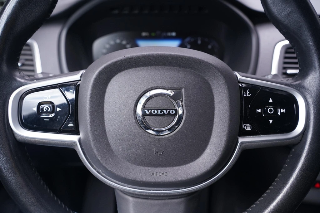 Volvo XC90 – foto 20