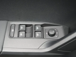 SEAT Arona – thumbnail 26