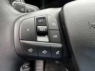Ford Kuga – thumbnail 27