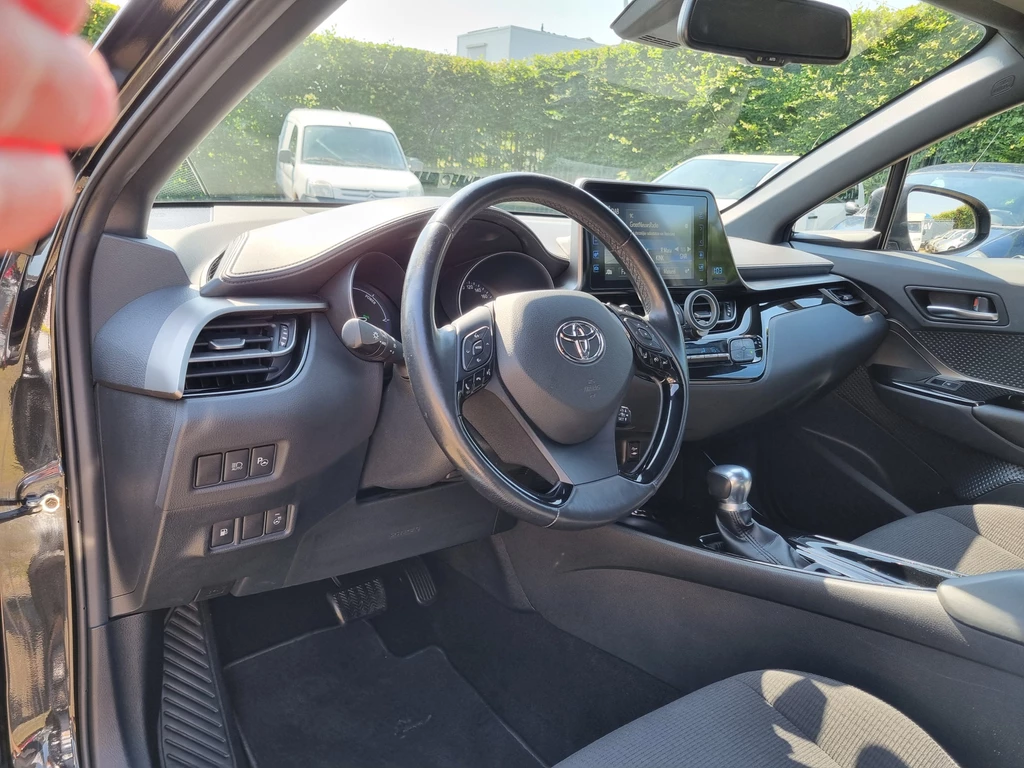 Toyota C-HR – foto 25