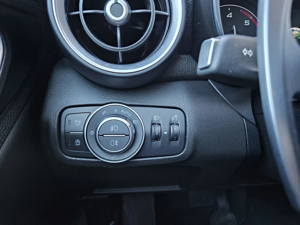 Alfa Romeo Giulia – foto 26
