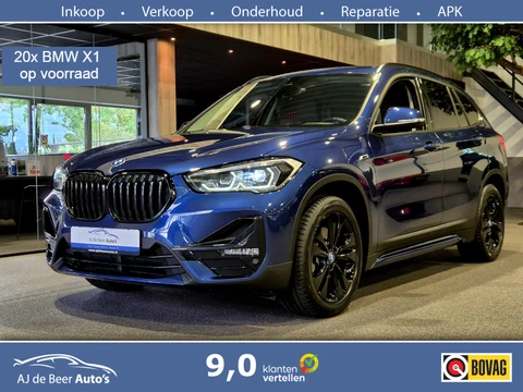 BMW X1 xDrive25e High Executive Sport Line | Blackline Blue | Camera | HUD | Stoelverwarming