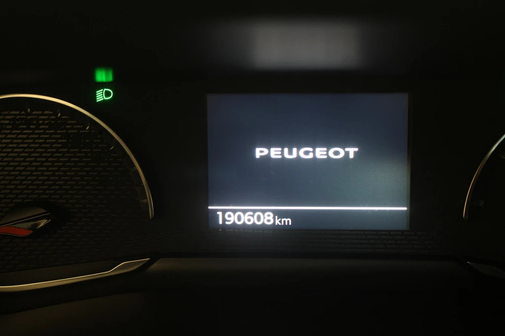 Peugeot 208 – foto 16