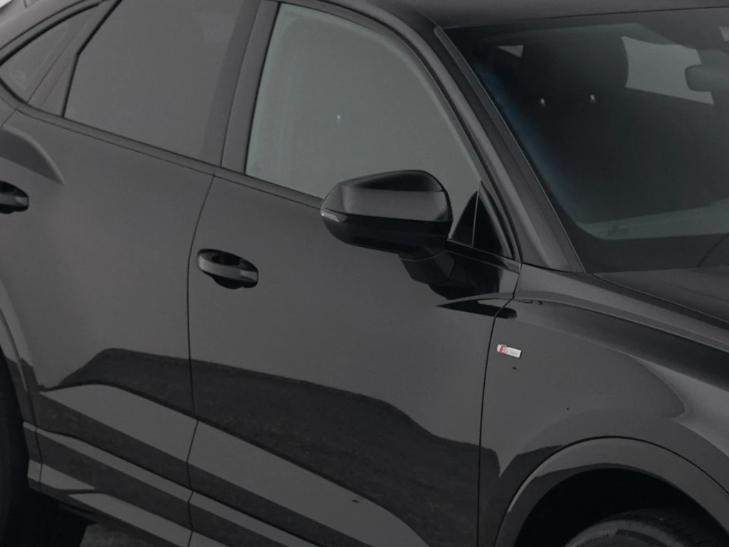 Audi Q3 – foto 32