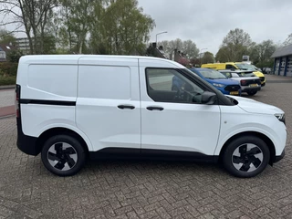 Ford E-Transit Courier – thumbnail 6