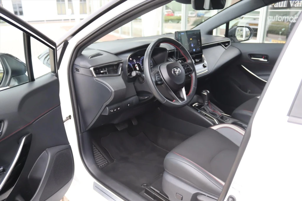 Toyota Corolla Touring Sports – foto 12