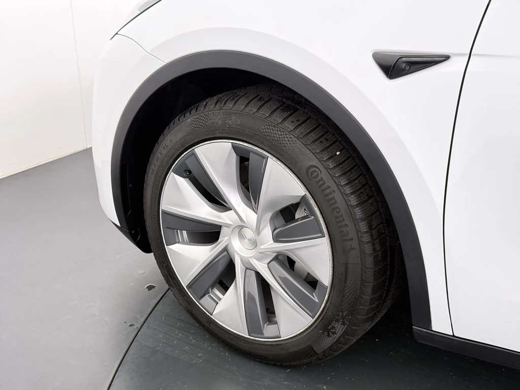 Tesla Model Y – foto 35