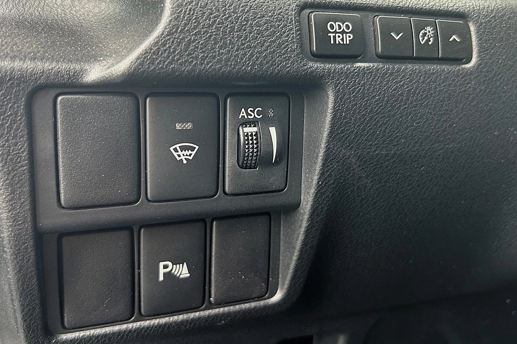Lexus IS – foto 12