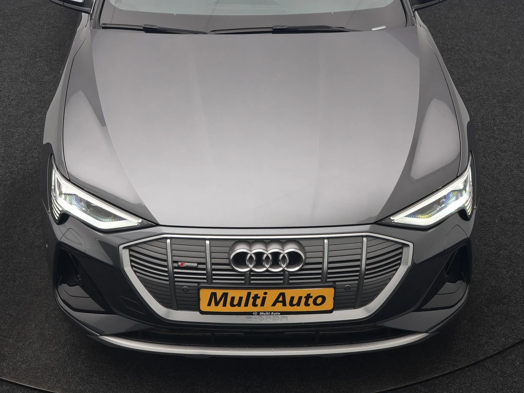 Audi e-tron – foto 12