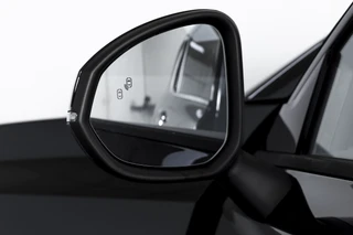 Lynk & Co 01 – thumbnail 32