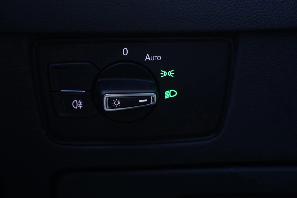 Volkswagen Passat – foto 25