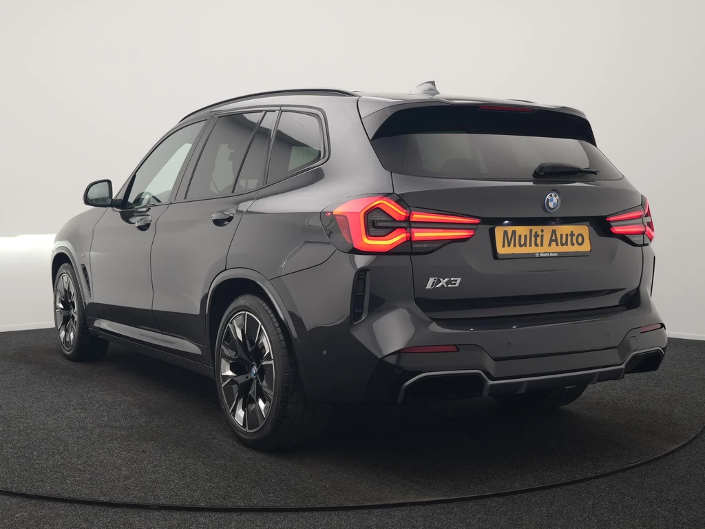 BMW iX3 – foto 4