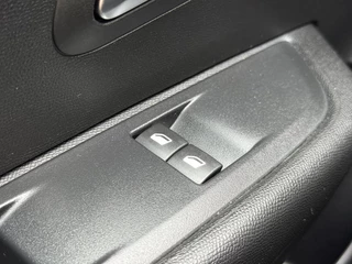 Peugeot 208 – thumbnail 25