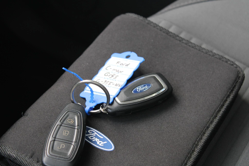 Ford C-MAX – foto 27