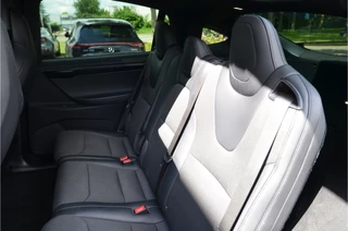 Tesla Model X – thumbnail 16