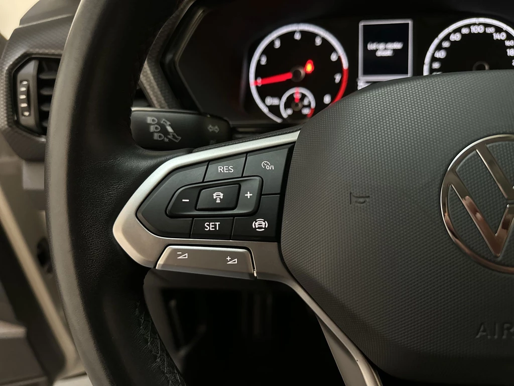 Volkswagen T-Cross – foto 12