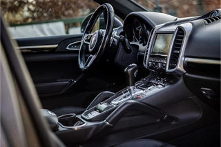 Porsche Cayenne – thumbnail 21