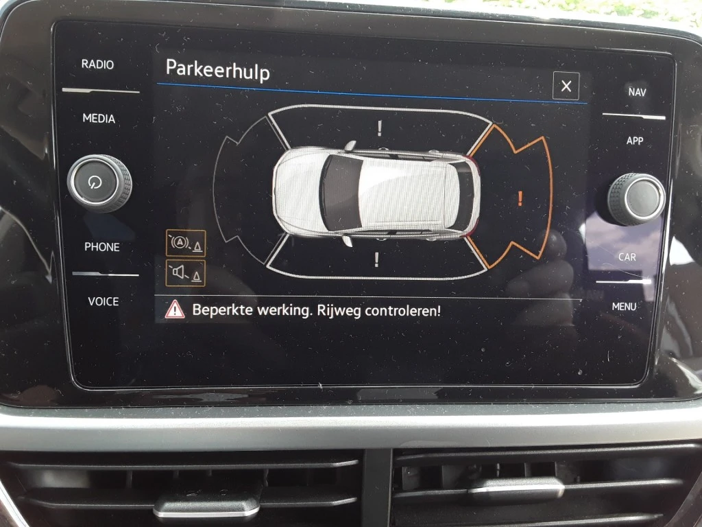 Volkswagen T-Roc – foto 27
