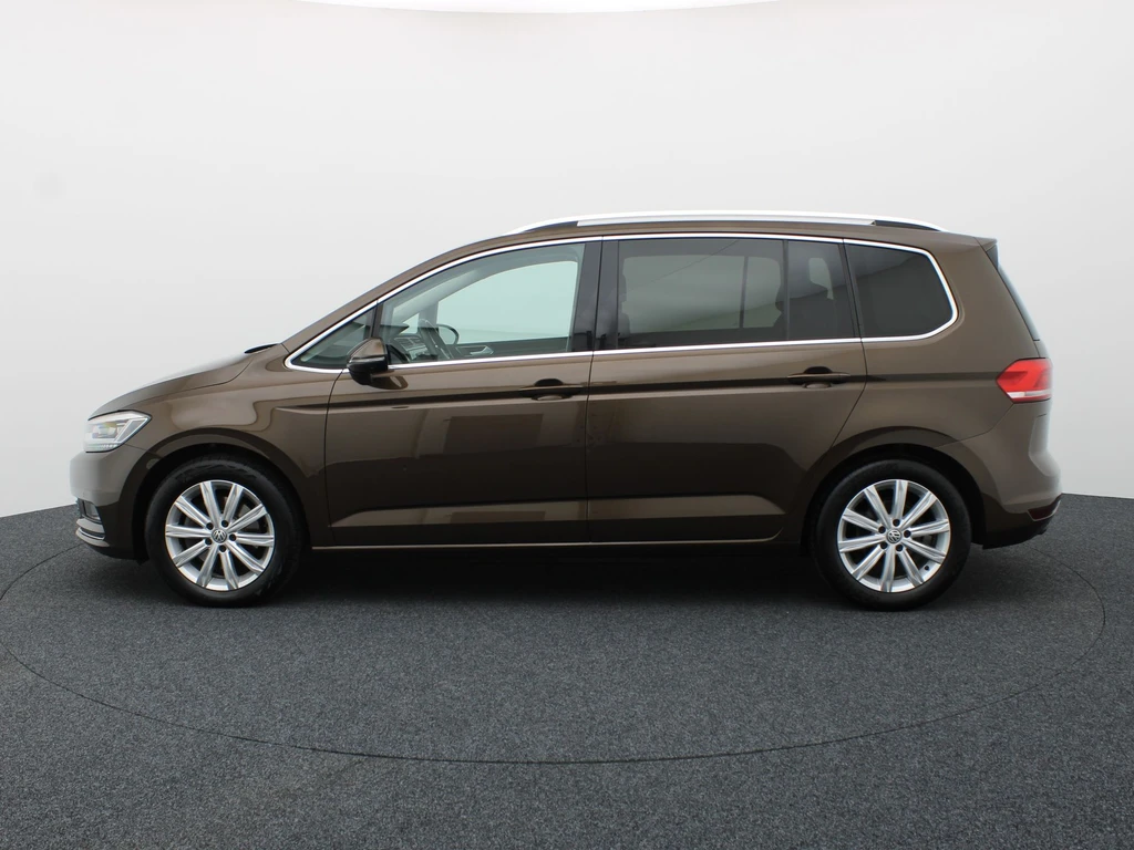Volkswagen Touran – foto 4
